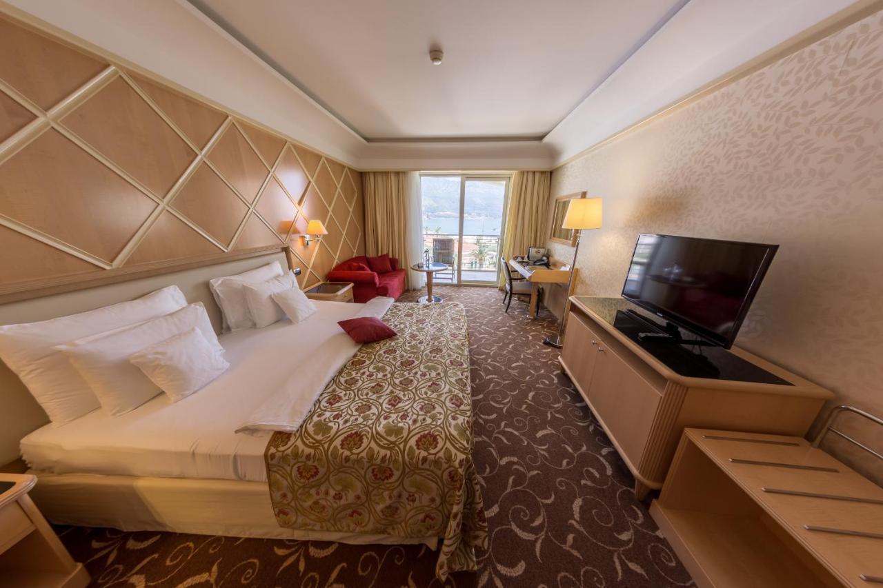 Splendid Conference & Отель 5*